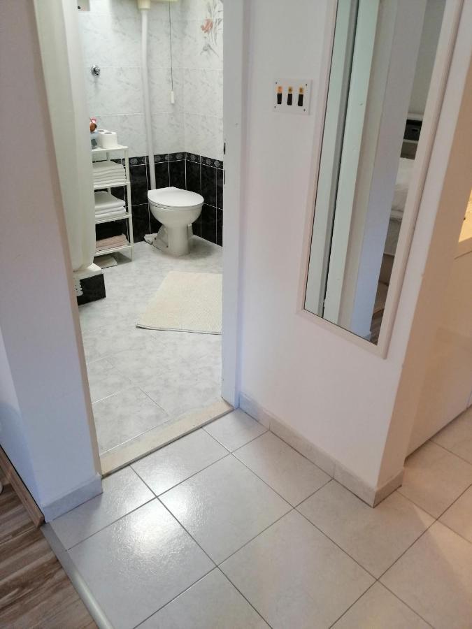 וויס Studio Apartments Kuljis מראה חיצוני תמונה