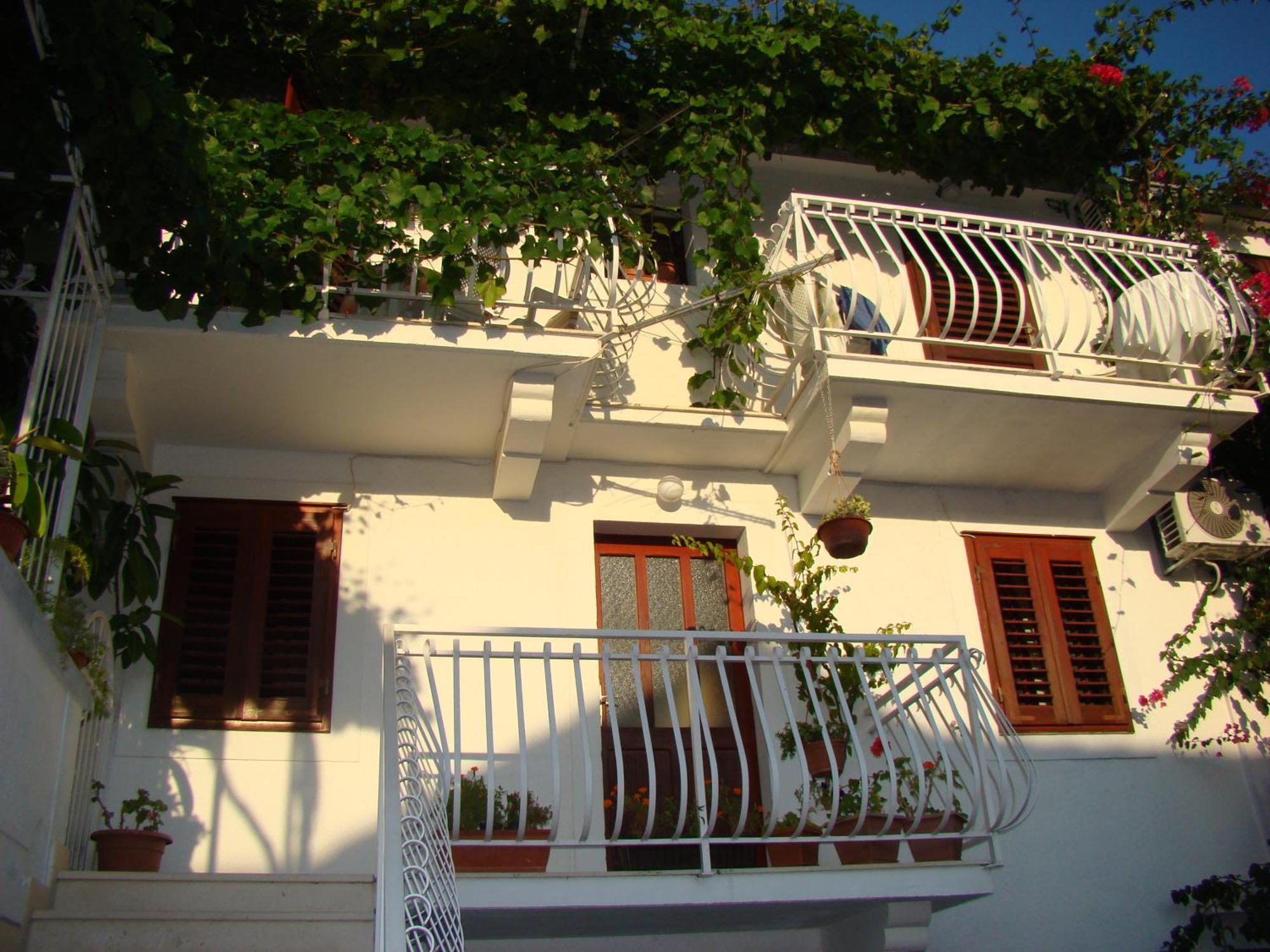 וויס Studio Apartments Kuljis מראה חיצוני תמונה